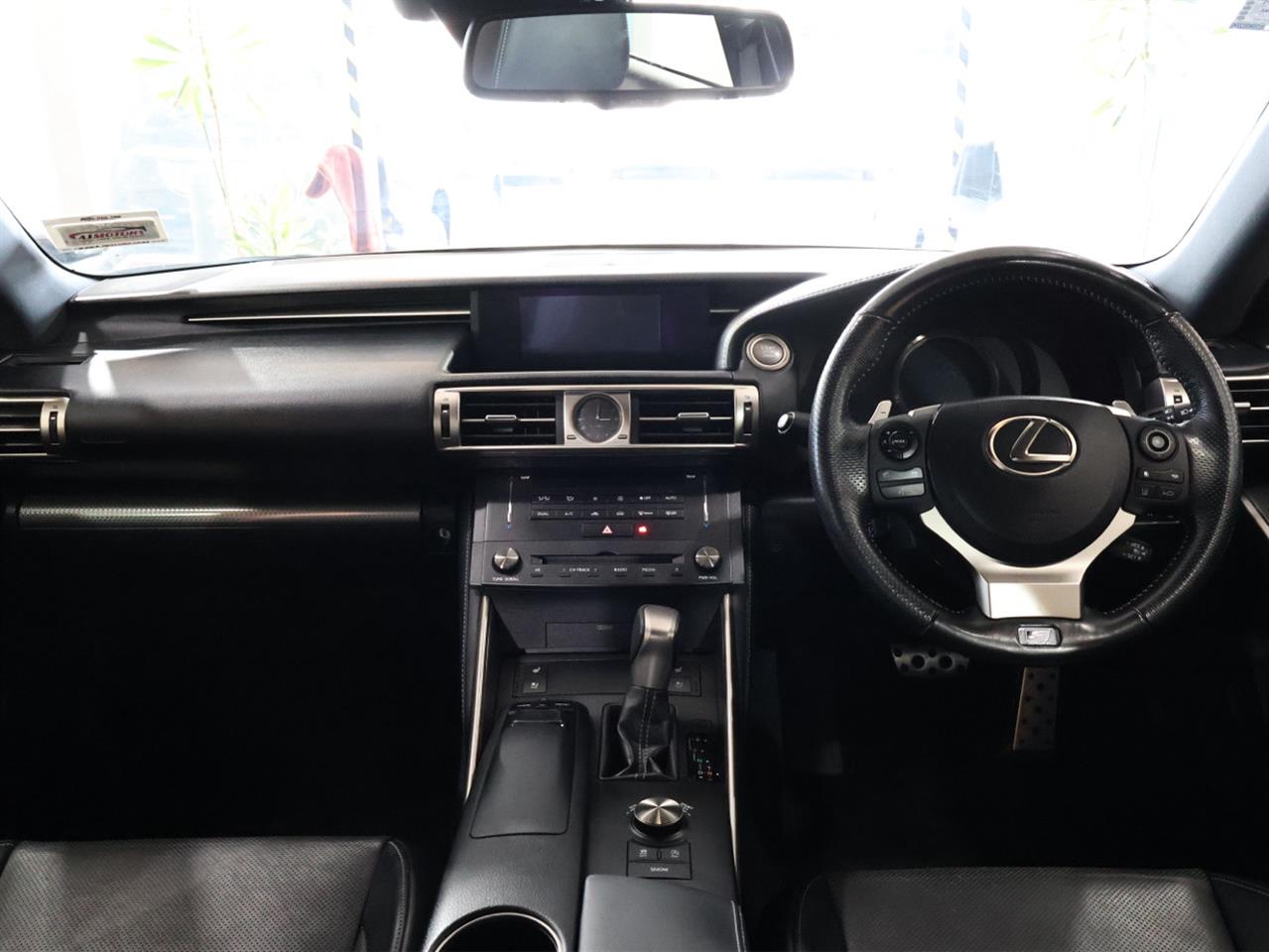 2016 Lexus IS 200t