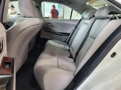 2010 Toyota Sai - Thumbnail