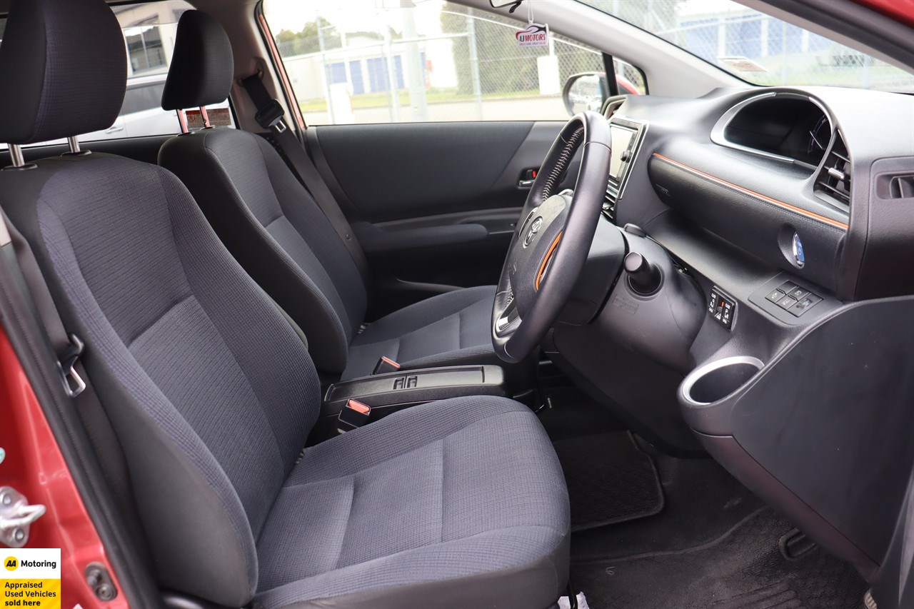2016 Toyota Sienta