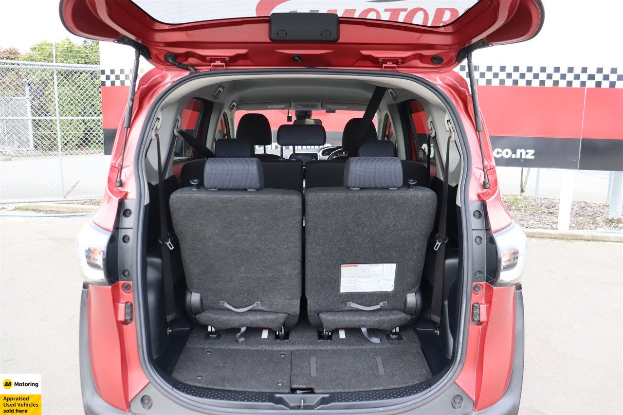 2016 Toyota Sienta