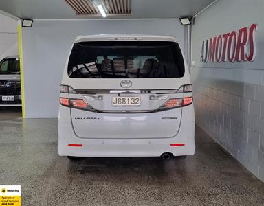 2014 Toyota Vellfire - Thumbnail
