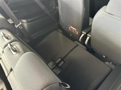 2016 Honda Jade - Thumbnail