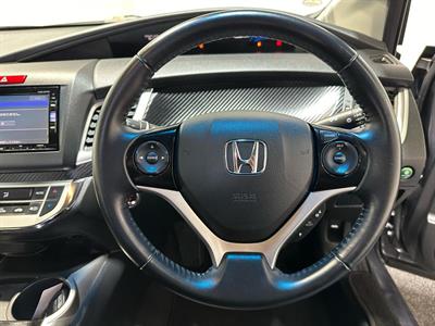 2016 Honda Jade - Thumbnail