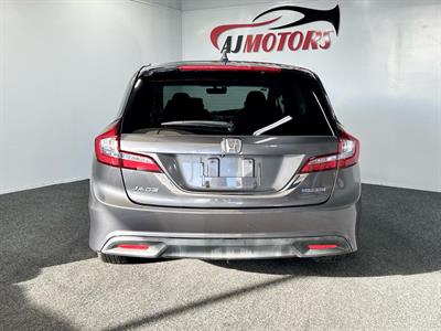 2016 Honda Jade - Thumbnail