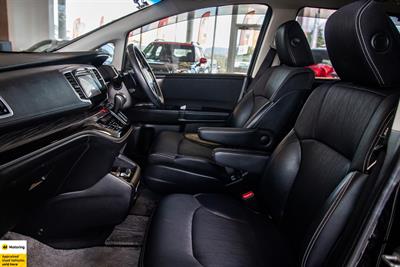 2014 Honda Odyssey - Thumbnail