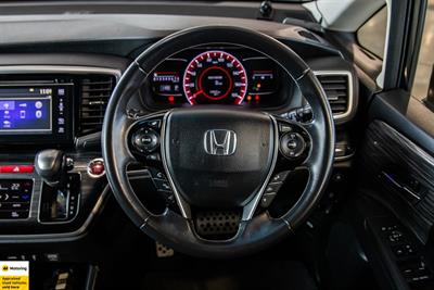 2014 Honda Odyssey - Thumbnail