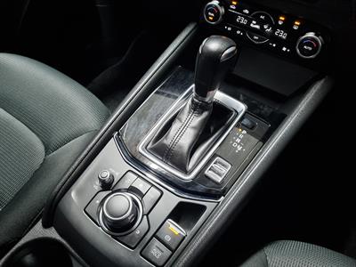 2017 Mazda CX-5 - Thumbnail