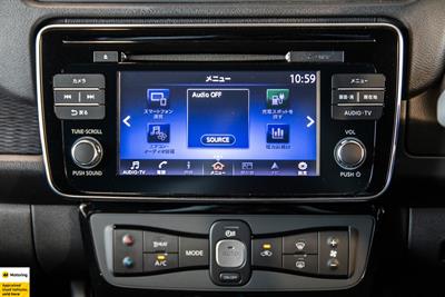 2019 Nissan Leaf - Thumbnail