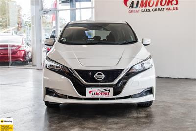 2019 Nissan Leaf - Thumbnail
