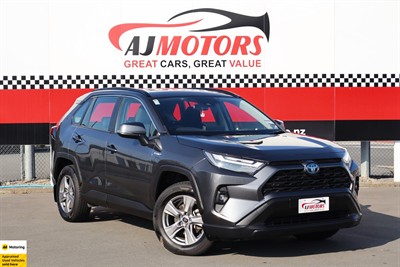 2023 Toyota RAV4 - Thumbnail