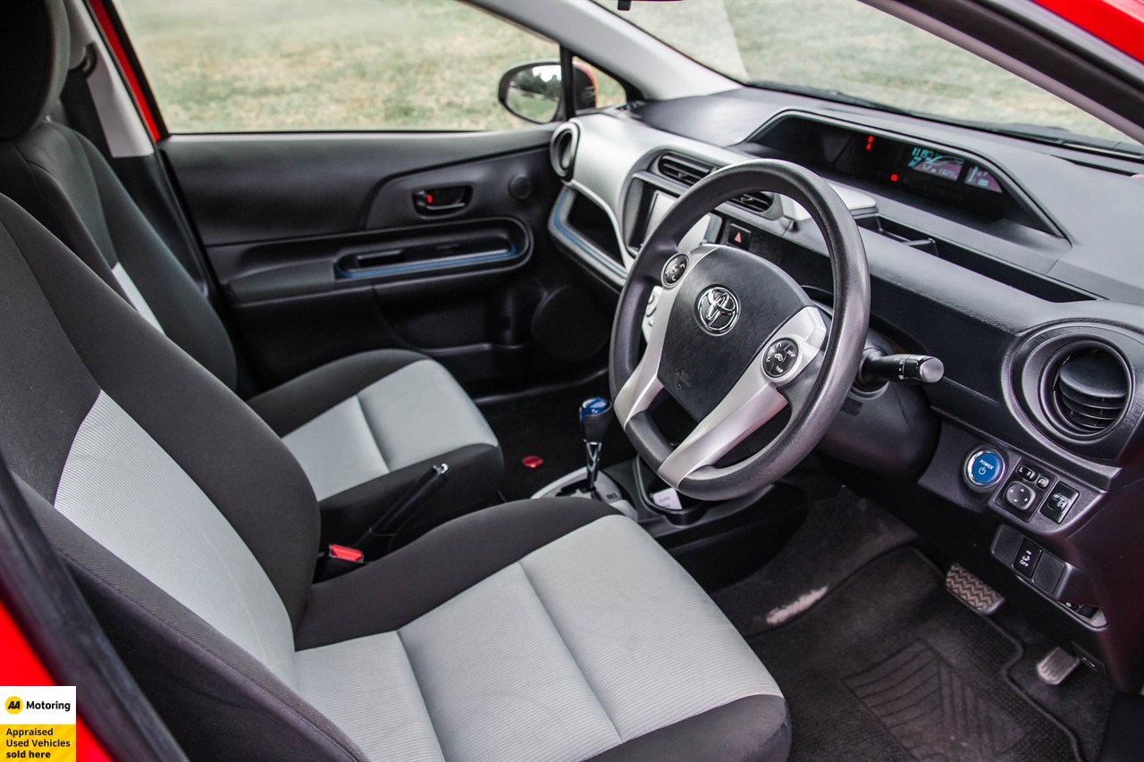 2014 Toyota Aqua