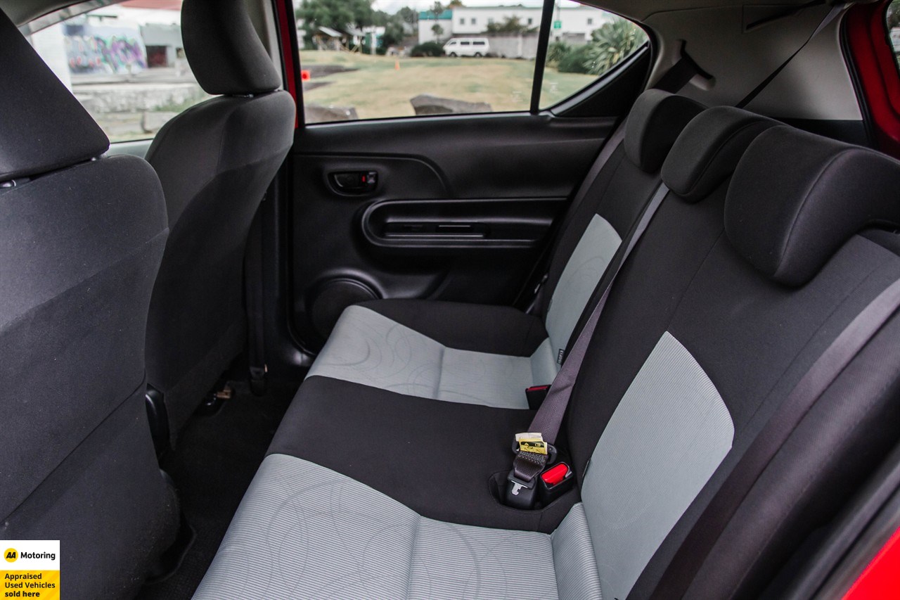 2014 Toyota Aqua