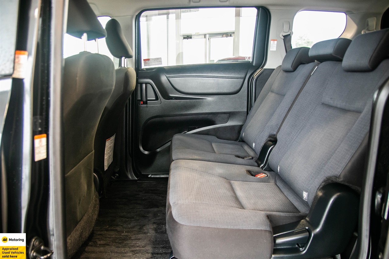 2017 Toyota Sienta