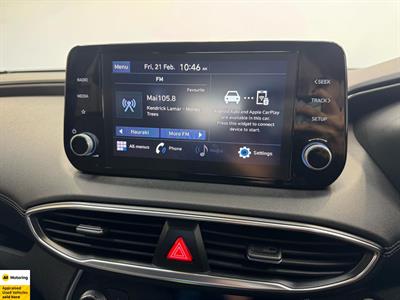 2021 Hyundai Santa Fe - Thumbnail