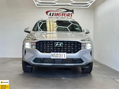 2021 Hyundai Santa Fe - Thumbnail