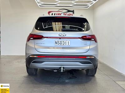 2021 Hyundai Santa Fe - Thumbnail