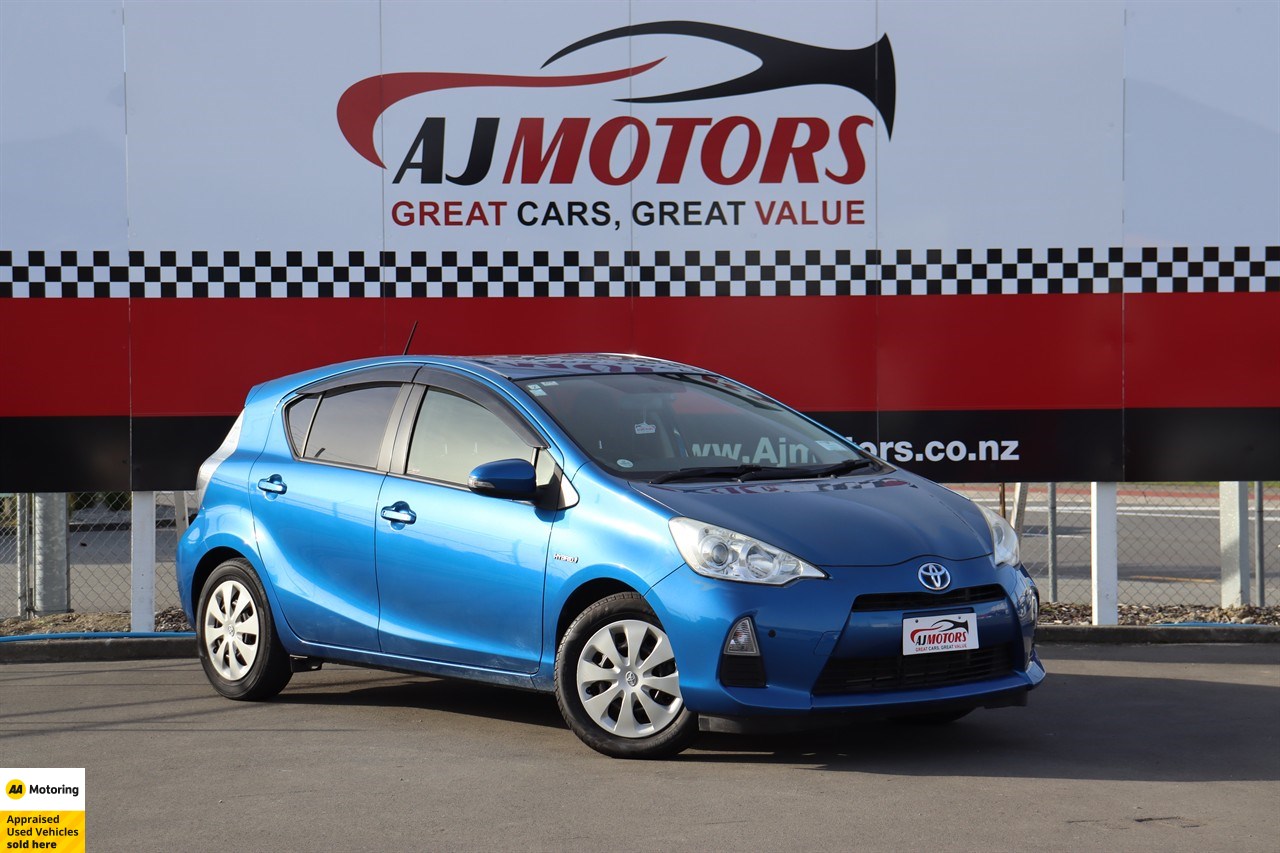 2013 Toyota Aqua