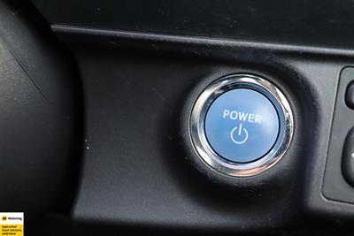 2013 Toyota Aqua - Thumbnail