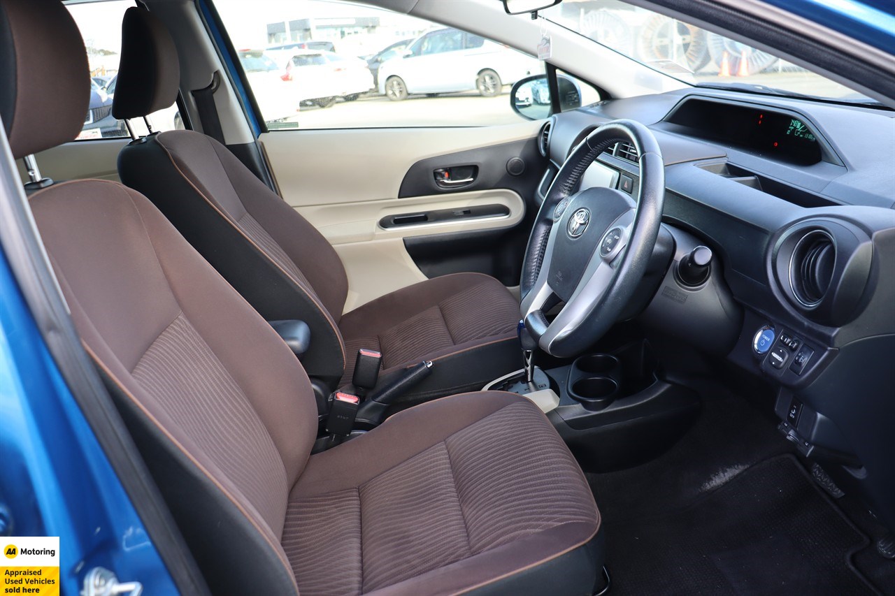 2013 Toyota Aqua