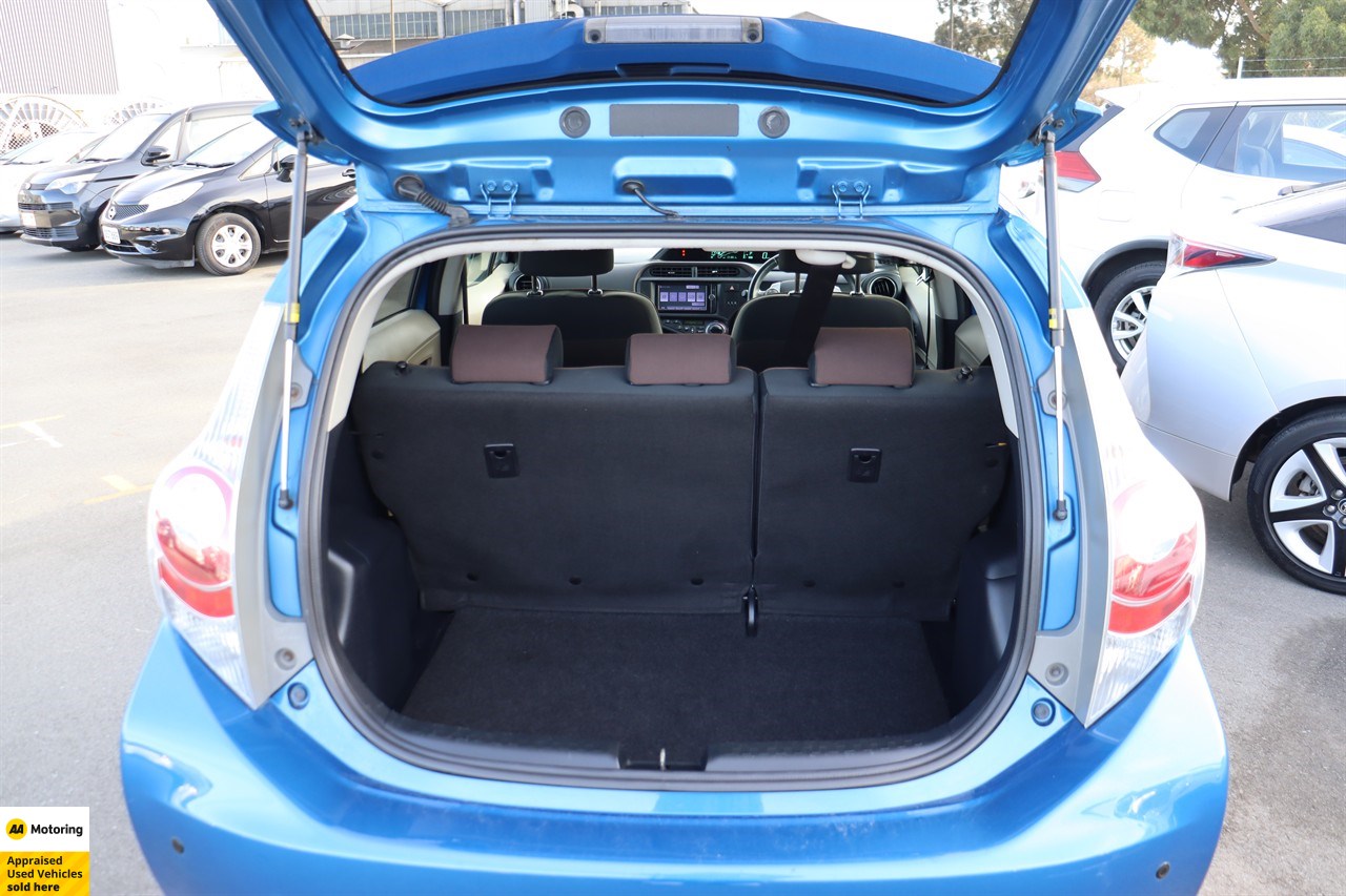 2013 Toyota Aqua