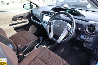 2013 Toyota Aqua - Thumbnail