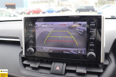 2021 Toyota RAV4 - Thumbnail