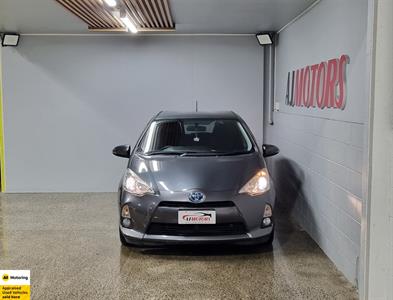 2014 Toyota Aqua - Thumbnail