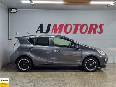2014 Toyota Aqua - Thumbnail