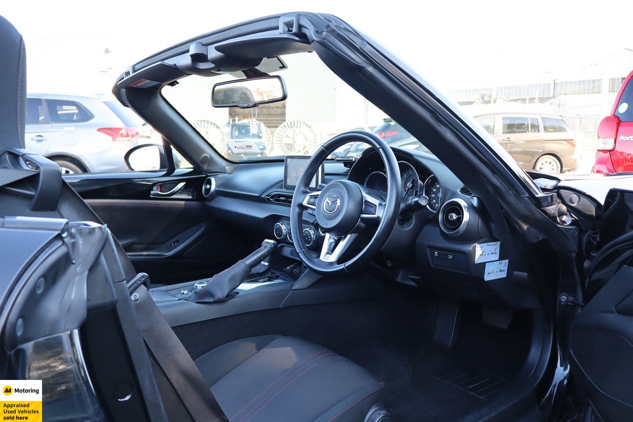 2015 Mazda Roadster
