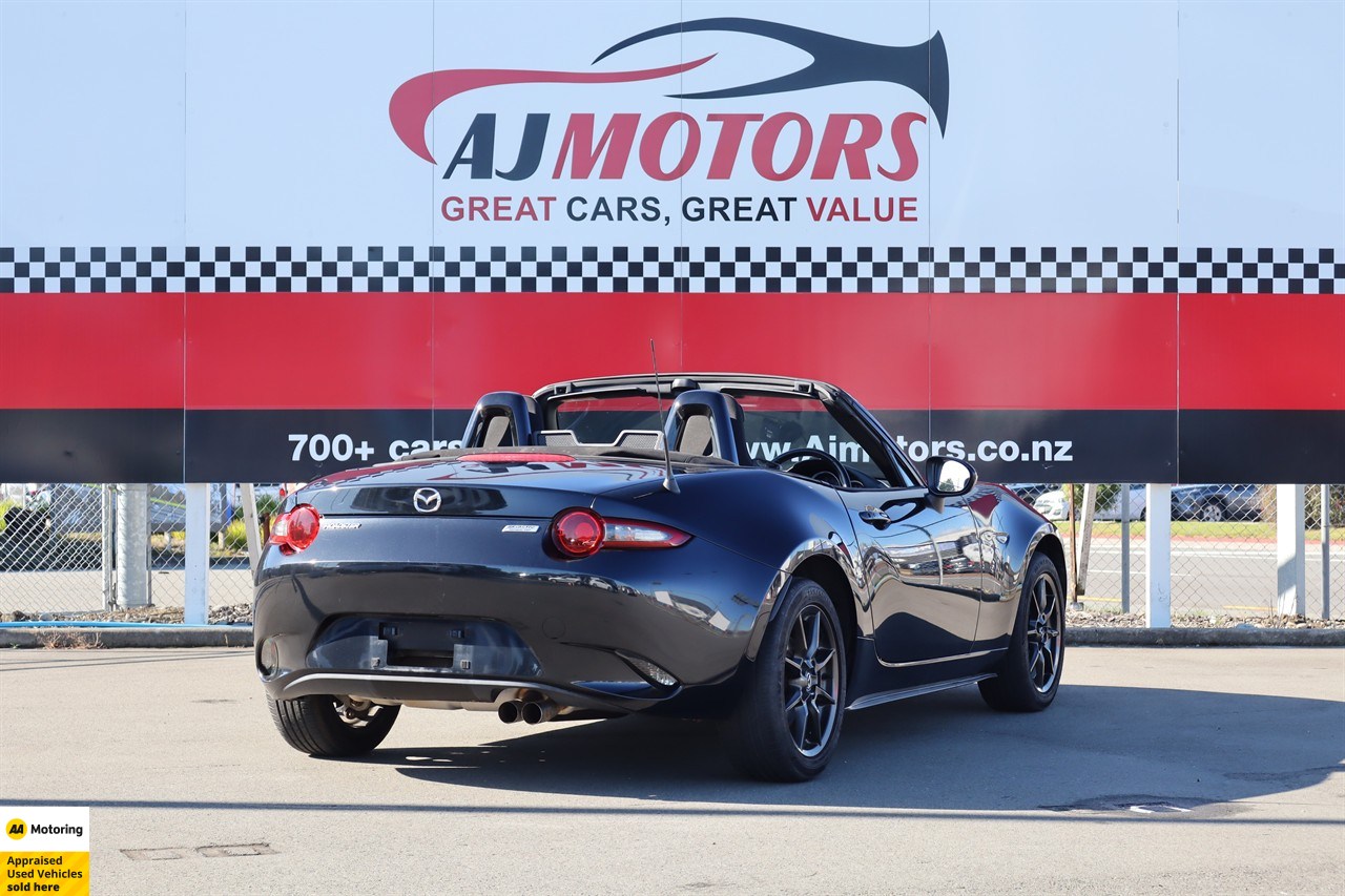 2015 Mazda Roadster