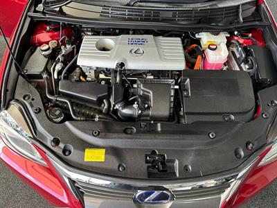 2014 Lexus CT200H - Thumbnail