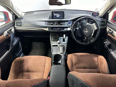 2014 Lexus CT200H - Thumbnail