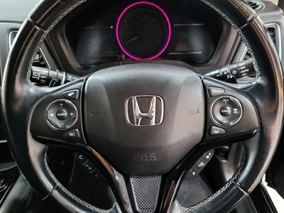 2017 Honda Vezel - Thumbnail