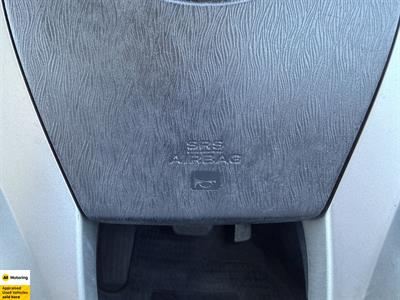 2013 Toyota Prius - Thumbnail