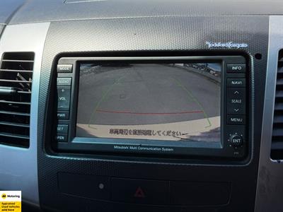 2006 Mitsubishi Outlander - Thumbnail