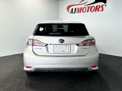 2012 Lexus CT200H - Thumbnail