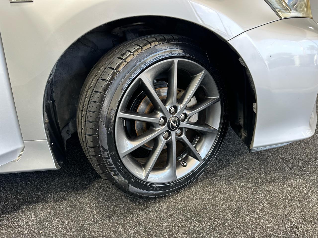 2012 Lexus CT200H