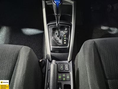 2016 Toyota Corolla - Thumbnail