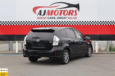 2012 Toyota Prius - Thumbnail