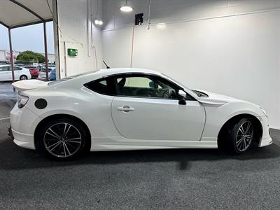 2012 Toyota 86 - Thumbnail
