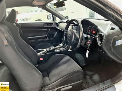 2015 Toyota 86 - Thumbnail