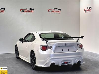 2015 Toyota 86 - Thumbnail