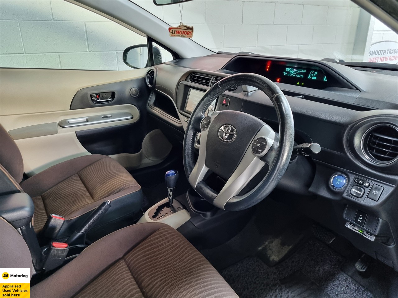 2012 Toyota Aqua