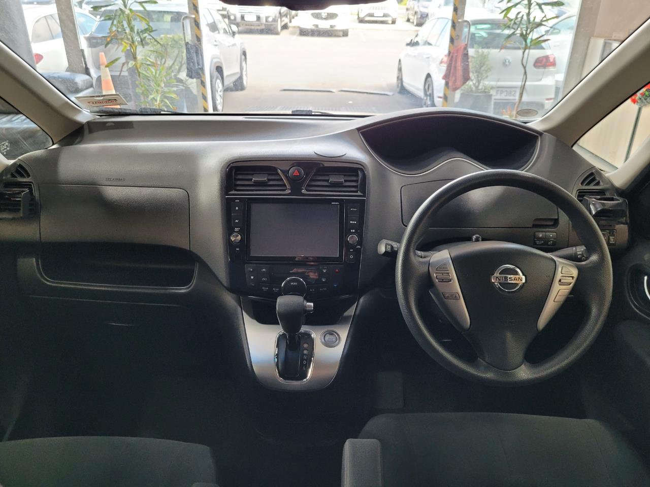 2016 Nissan Serena