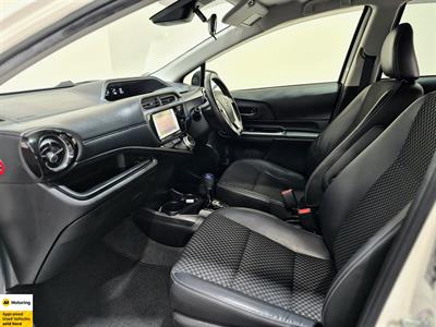 2016 Toyota Aqua - Thumbnail