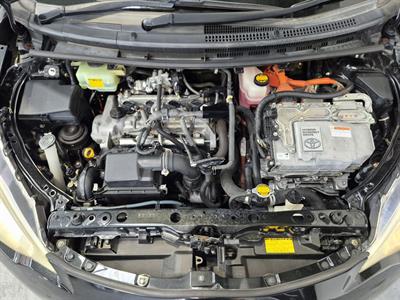 2012 Toyota Aqua - Thumbnail