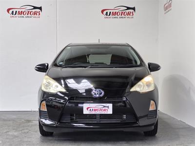 2012 Toyota Aqua - Thumbnail