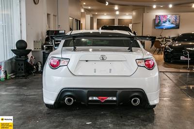 2016 Toyota 86 - Thumbnail