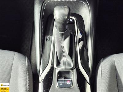 2019 Toyota Corolla - Thumbnail