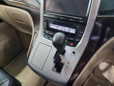 2014 Toyota Vellfire - Thumbnail
